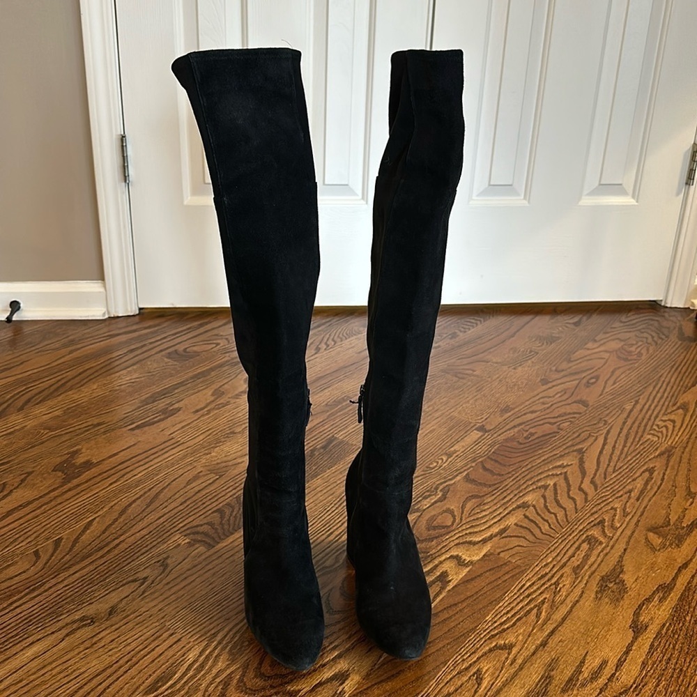 Cole Haan size 9 over knee suede boots
